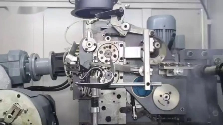 Machine à emballer de coupe de mousse de bridage d'enroulement de bobine d'unité de ressort de Bonnell de matelas